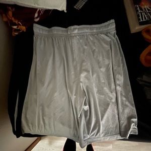 Xersion shorts